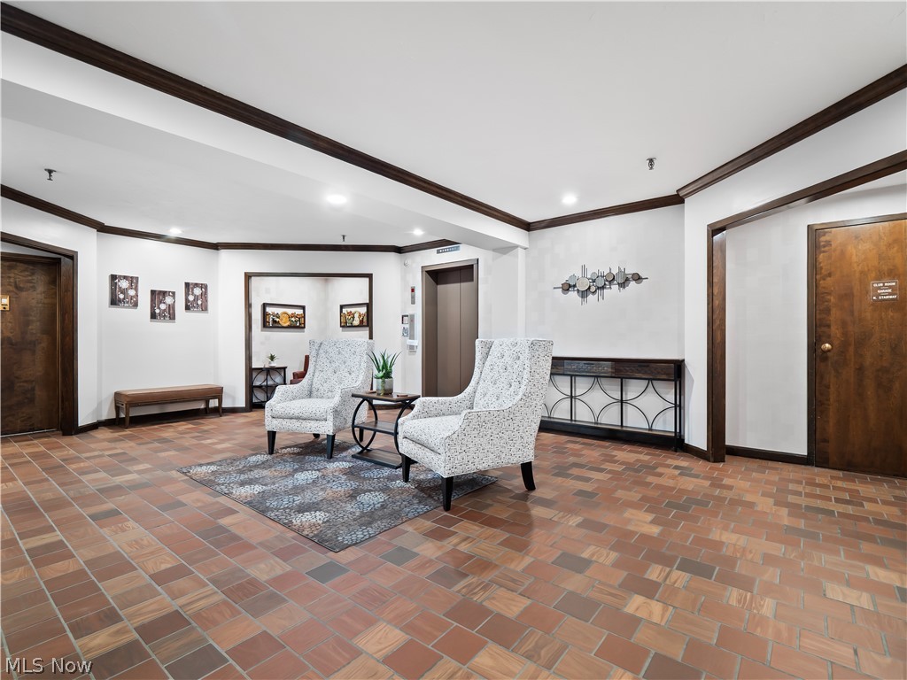22555 Center Ridge Road, Unit 202 Rocky River, OH 44116 - Photo 9 of 37 Gallery Image 9