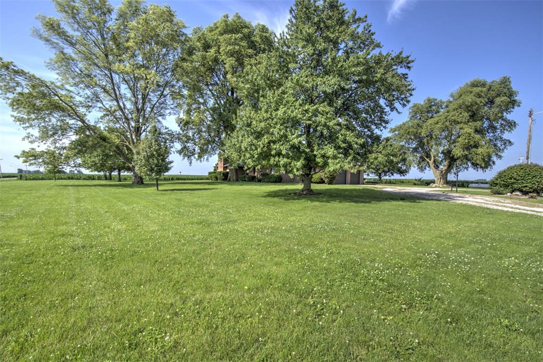 9149 1700 E Road Oreana, IL 62554 - Photo 43 of 47