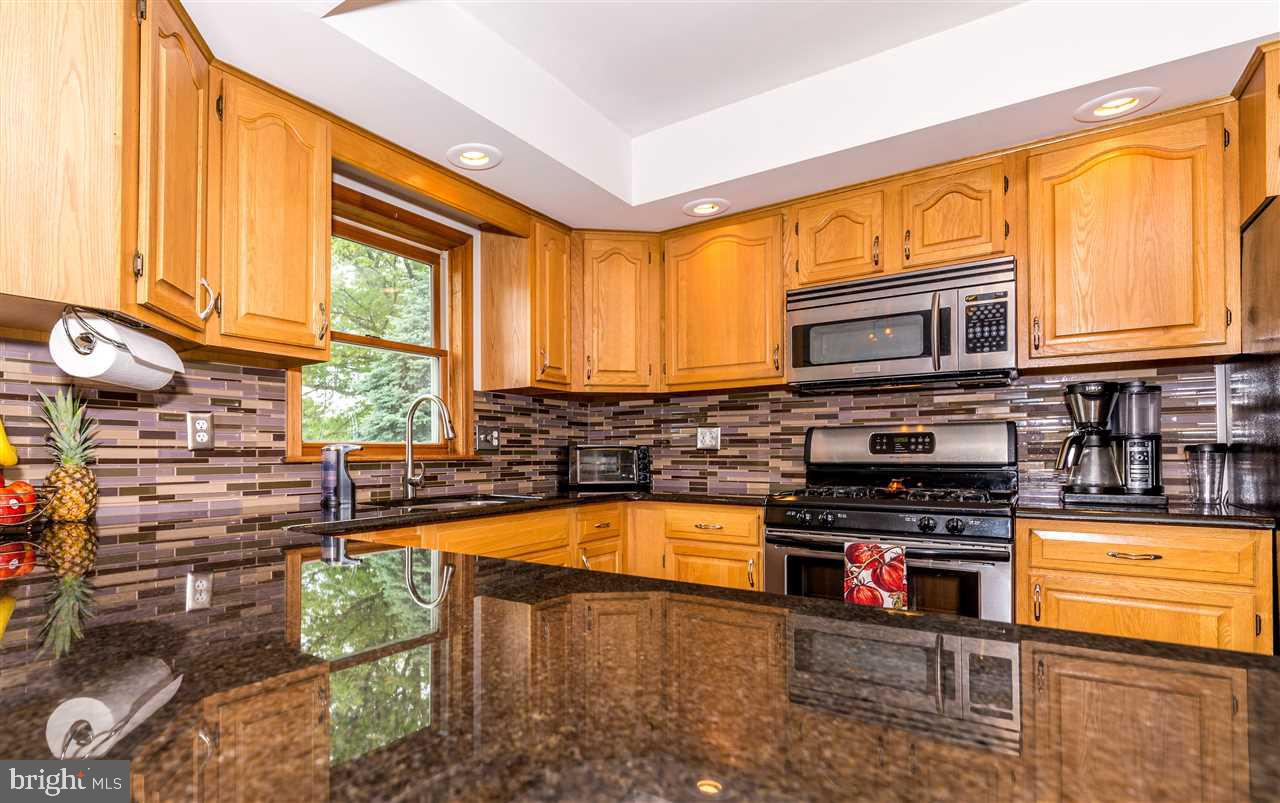 2170 Ridge Road York, PA 17406 - Photo 9 of 33 Gallery Image 9