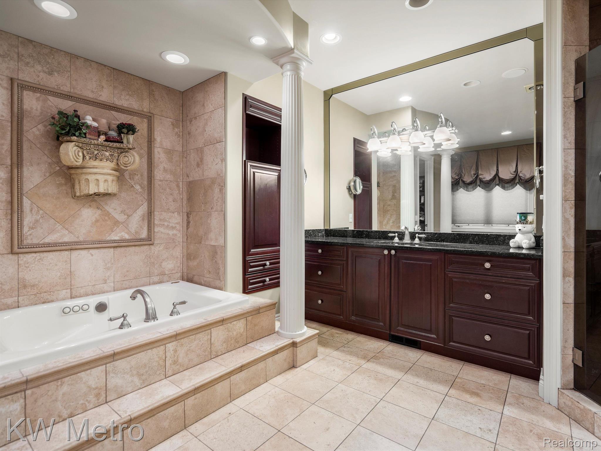 1122 Autumnview Drive Rochester, MI 48307 - Photo 27 of 68 Gallery Image 27
