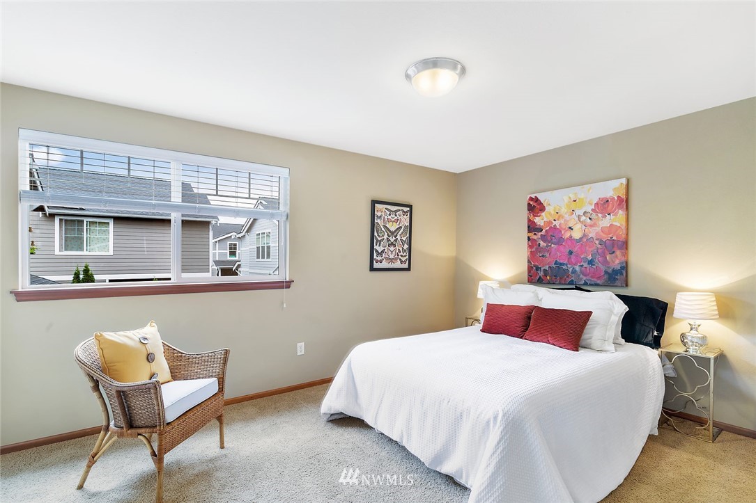 8040 212th Street Southwest, Unit A Edmonds, WA 98026 - Photo 17 of 24 Gallery Image 17