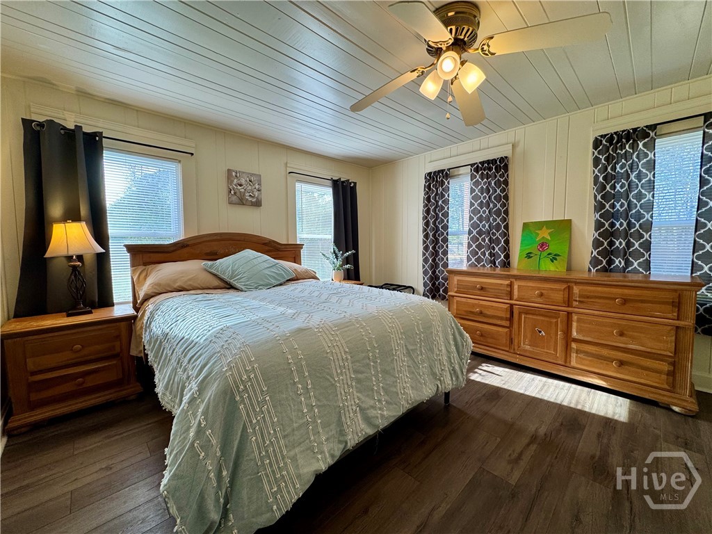 233 Quacco Road Savannah, GA 31419 - Photo 8 of 20