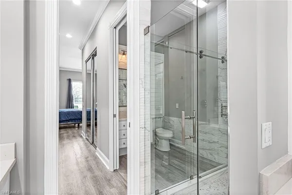 a en suite bathroom with a shower