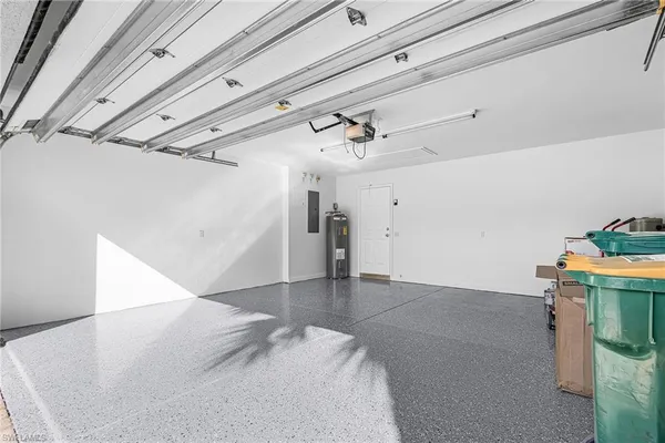 a view of a hallway with closet