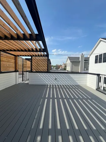 $1,800,000 | 2902 North Seeley Avenue, Chicago, IL 60618