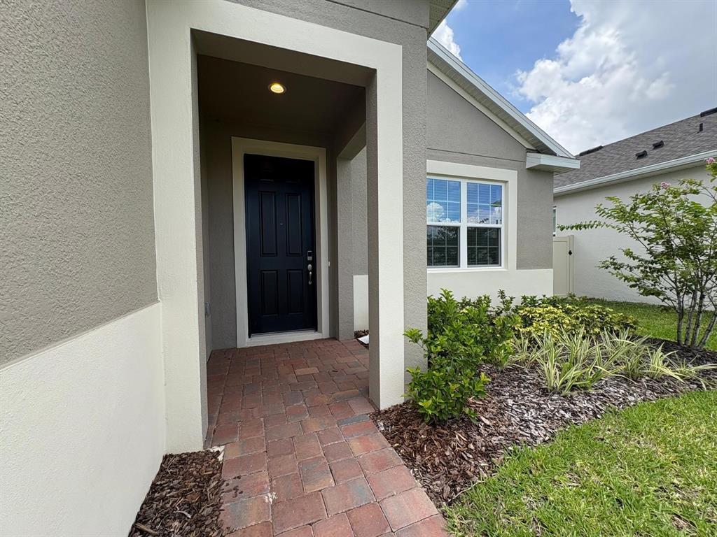 366 Switchgrass Loop Clermont, FL 34715 - Photo 2 of 33