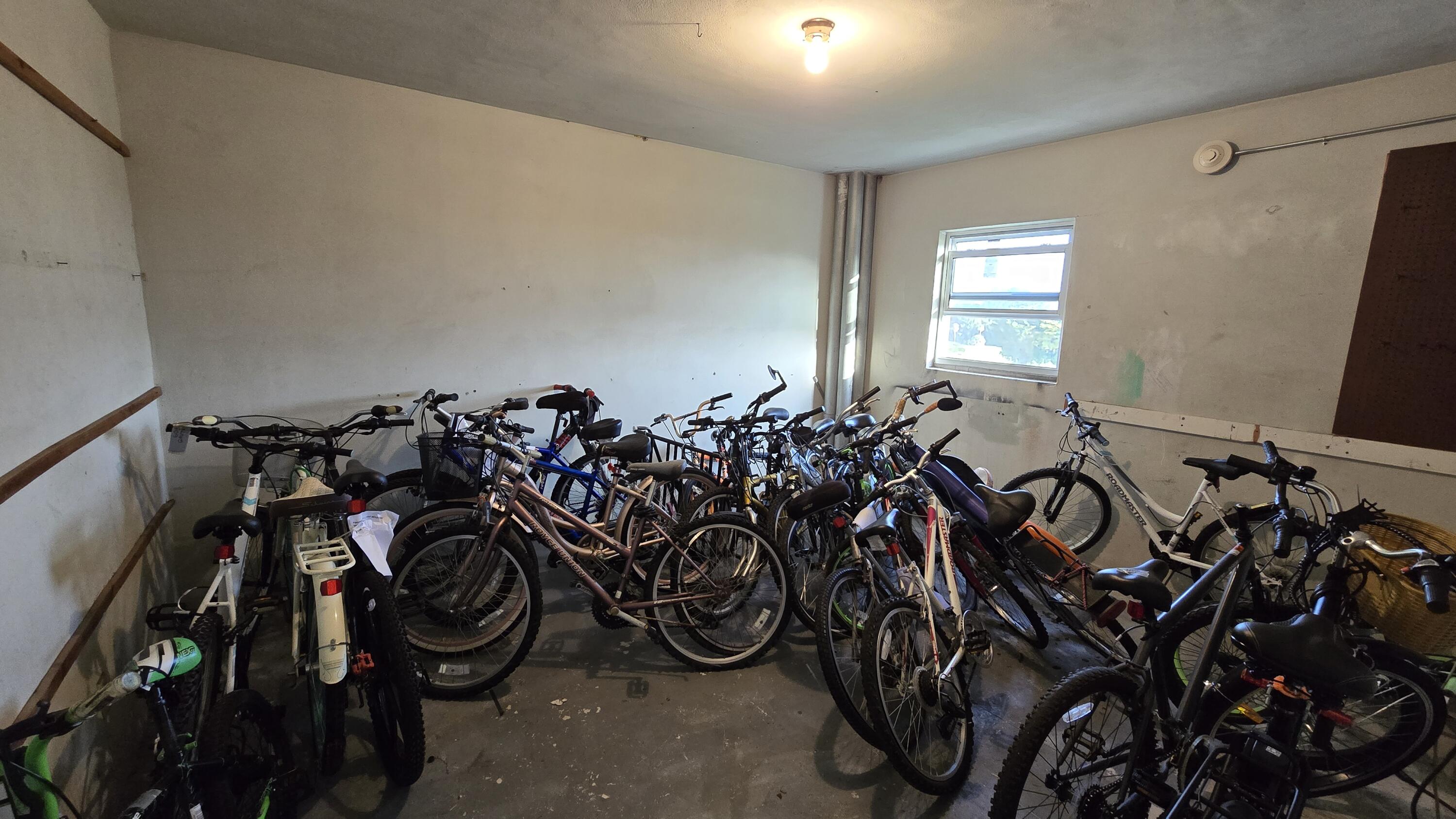 3100 North Palm Aire Drive, Unit 604 Pompano Beach, FL 33069 - Photo 25 of 25 a group of bicycles are parked