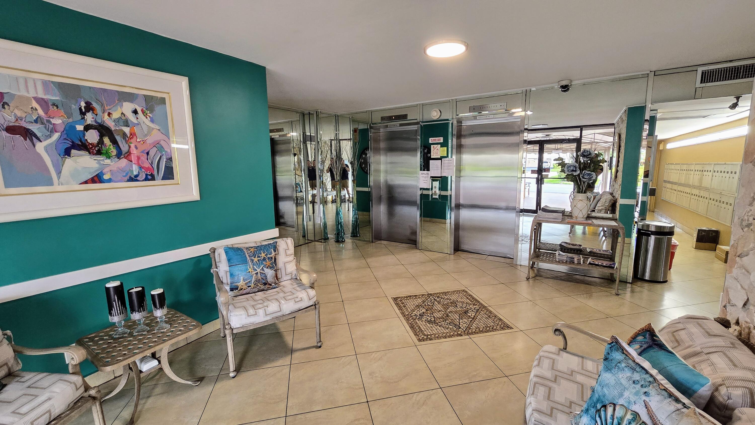 3100 North Palm Aire Drive, Unit 604 Pompano Beach, FL 33069 - Photo 3 of 25 a living room with furniture