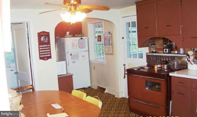 227 Pine Road Mount Holly Springs, PA 17065 - Photo 2 of 6 Gallery Image 2