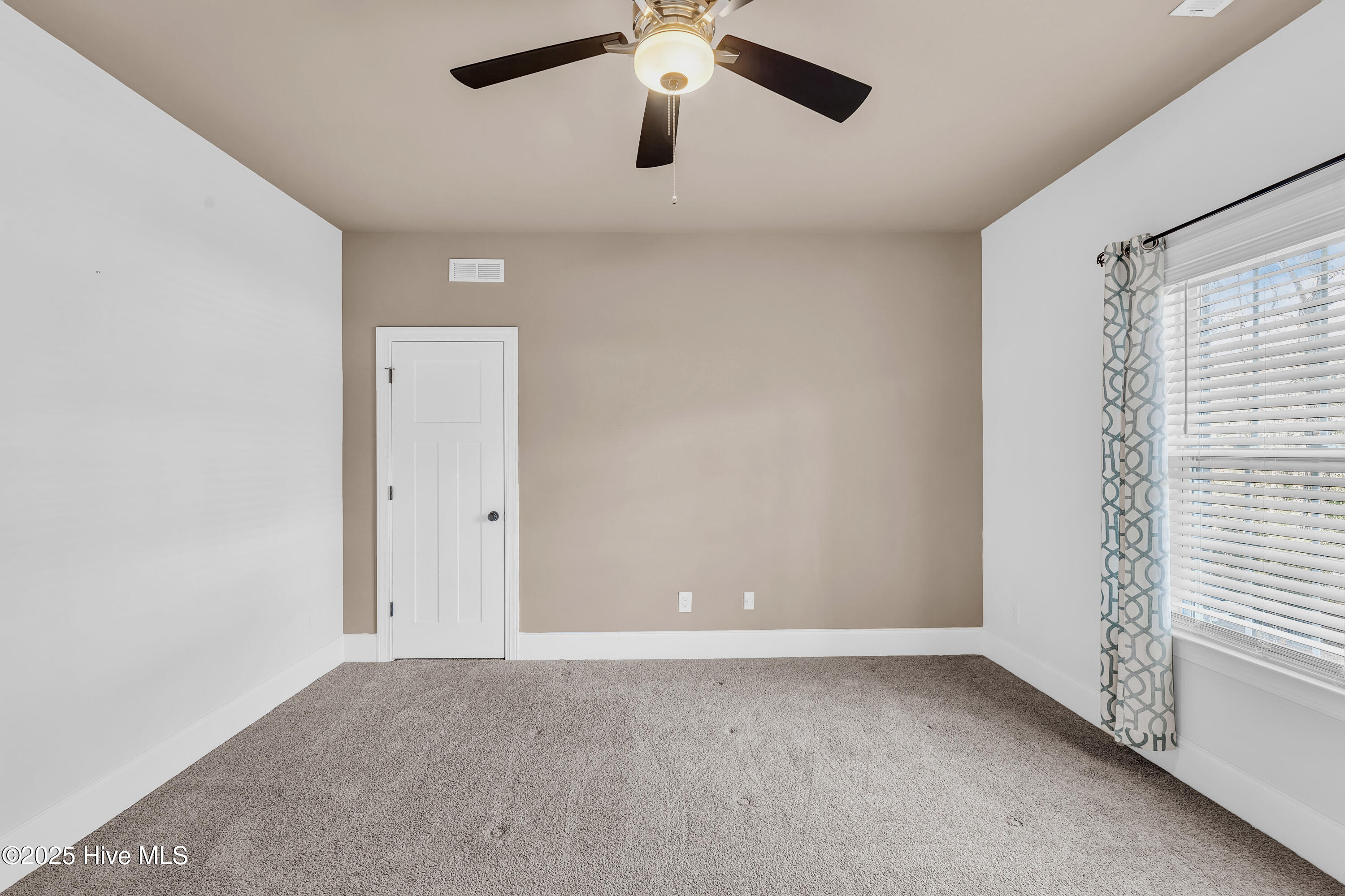 236 Hydrangea Lane Hampstead, NC 28443 - Photo 34 of 73 028_r6_0479_982