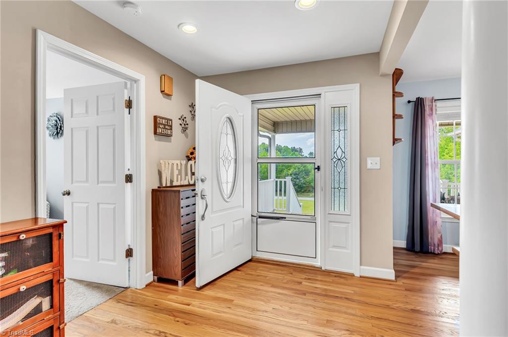 596 Smith Farm Road Lexington, NC 27292 - Photo 3 of 33