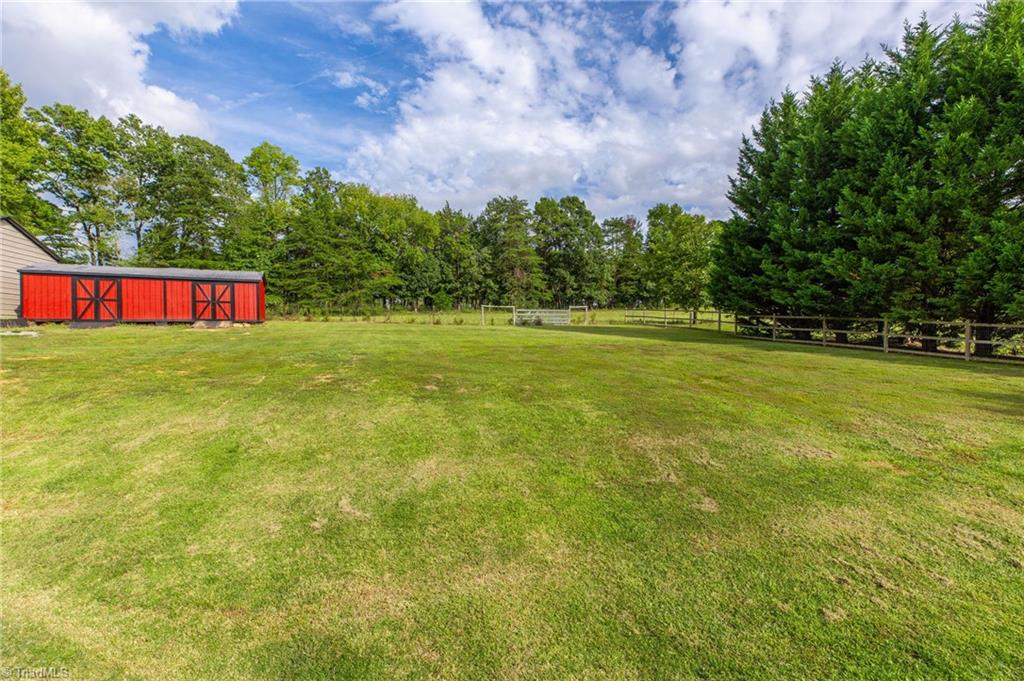596 Smith Farm Road Lexington, NC 27292 - Photo 32 of 33