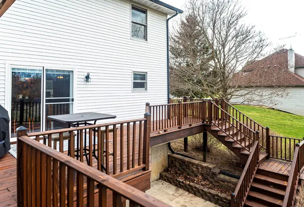 $409,900 | 11035 Village Lane, Clinton, MI 49236