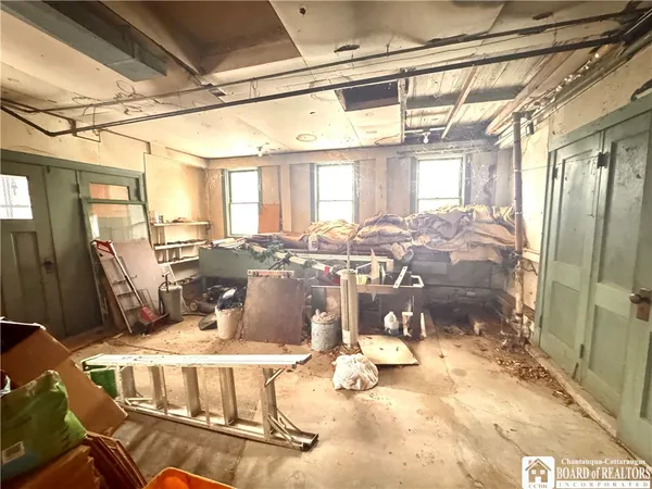 $95,000 | 1171-1173 North Main Street, Jamestown, NY 14701