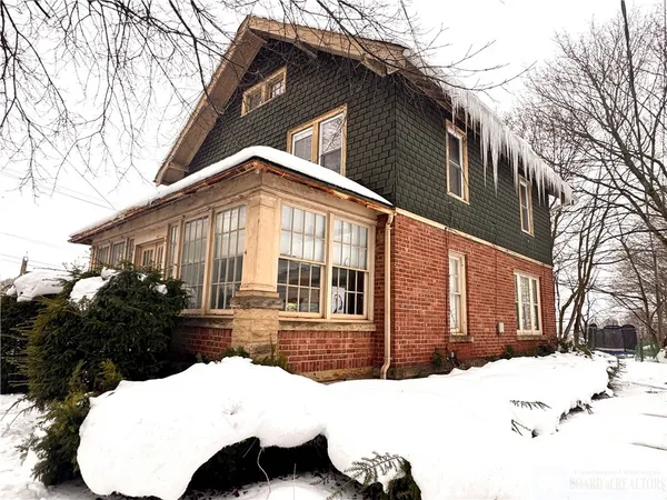 $95,000 | 1171-1173 North Main Street, Jamestown, NY 14701