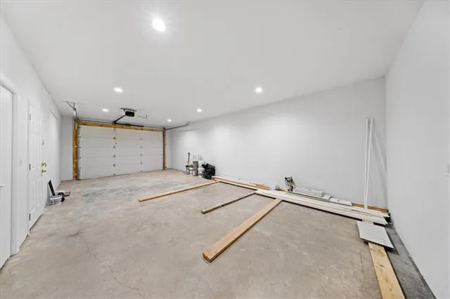 $324,900 | 2100 South 37th Street, Kansas City, KS 66106