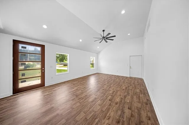 $324,900 | 2100 South 37th Street, Kansas City, KS 66106