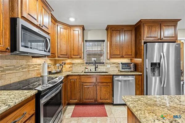 $549,000 | 207 County Road 4492, Kempner, TX 76539