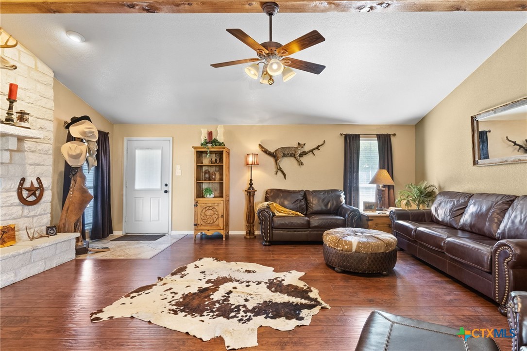 207 County Road 4492 Kempner, TX 76539 - Photo 8 of 33