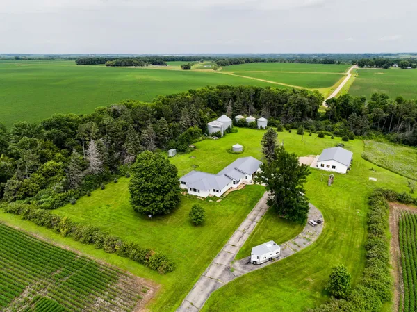 $359,000 | 3876 230th Street, Montevideo, MN 56265