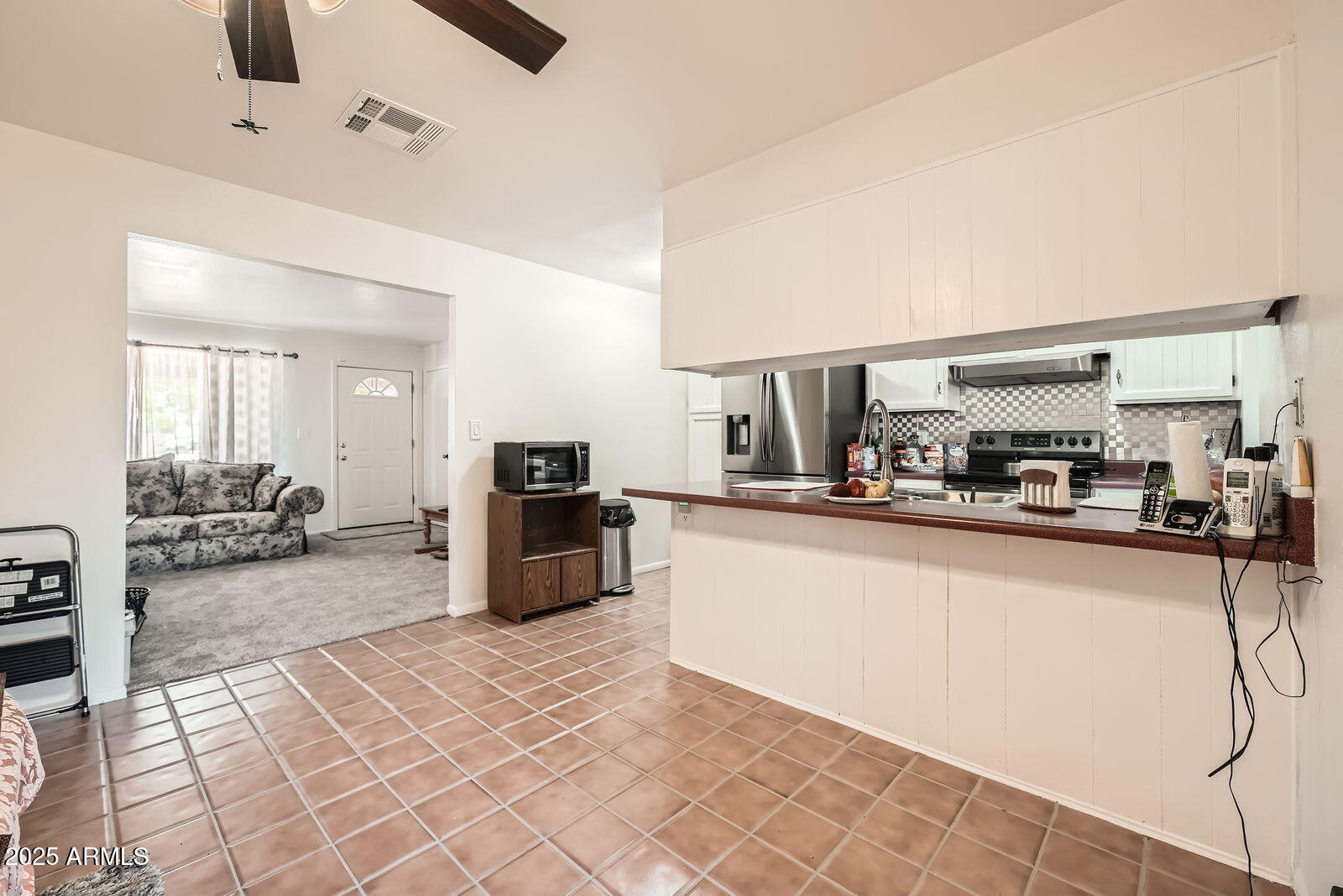 5343 West Coronado Road Phoenix, AZ 85035 - Photo 4 of 11 5343 W Coronado Rd - Web Quality - 004 -