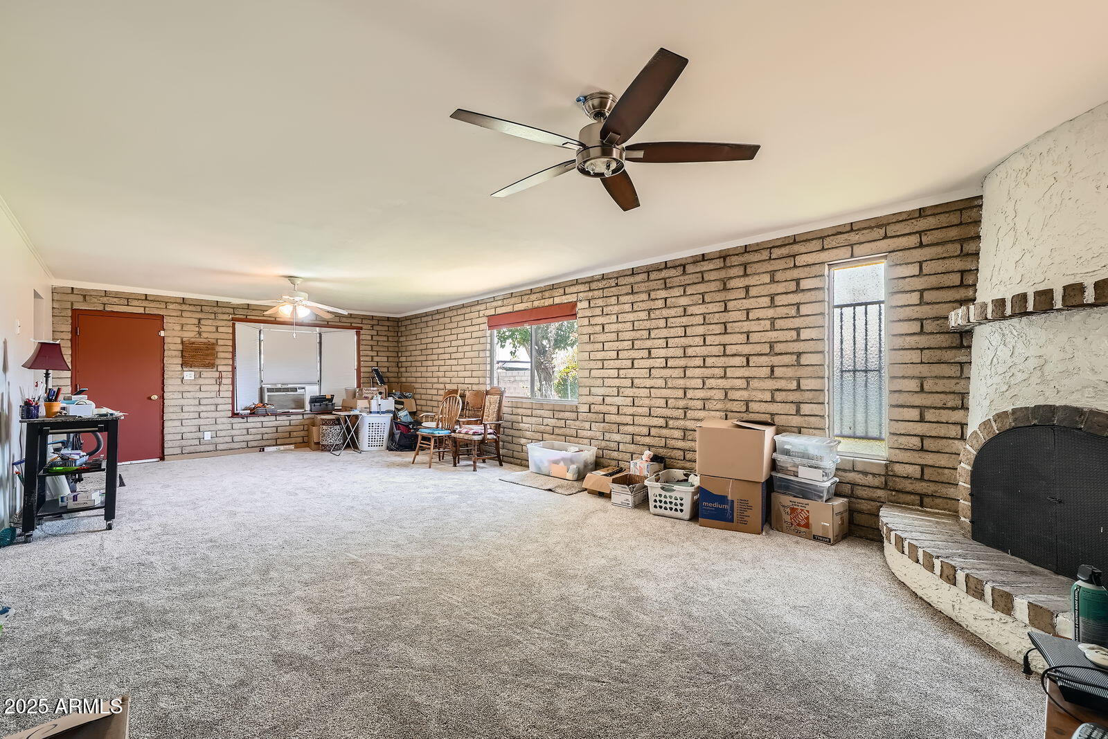 5343 West Coronado Road Phoenix, AZ 85035 - Photo 5 of 11 5343 W Coronado Rd - Web Quality - 005 -
