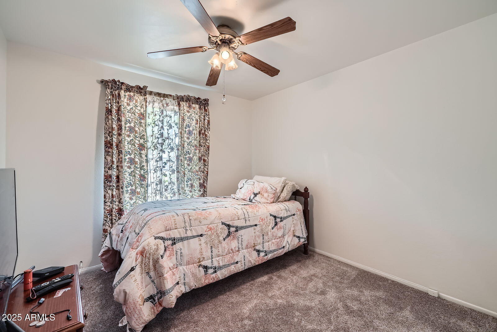 5343 West Coronado Road Phoenix, AZ 85035 - Photo 6 of 11 5343 W Coronado Rd - Web Quality - 006 -