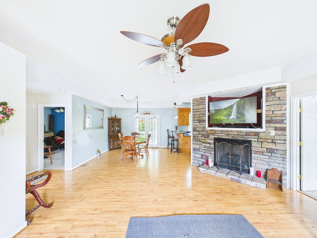 1035 Cole Harbor Road Blackstone, VA 23824 - Photo 14 of 51 Gallery Image 14