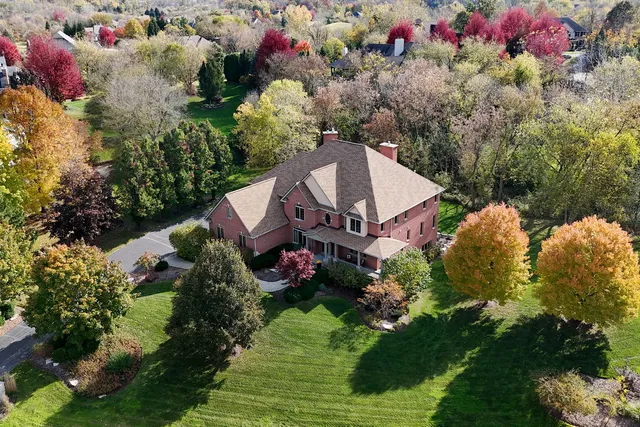 $945,000 | 39716 Orchard Bluff Lane, Wadsworth, IL 60083