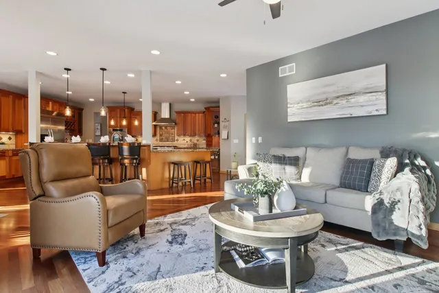 $945,000 | 39716 Orchard Bluff Lane, Wadsworth, IL 60083