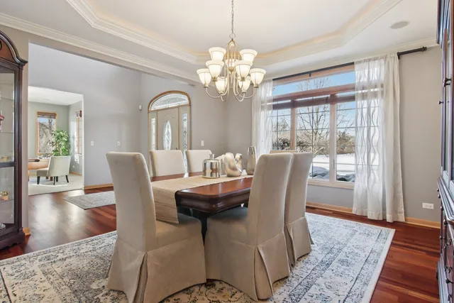 $945,000 | 39716 Orchard Bluff Lane, Wadsworth, IL 60083