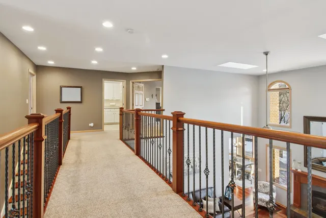 $945,000 | 39716 Orchard Bluff Lane, Wadsworth, IL 60083