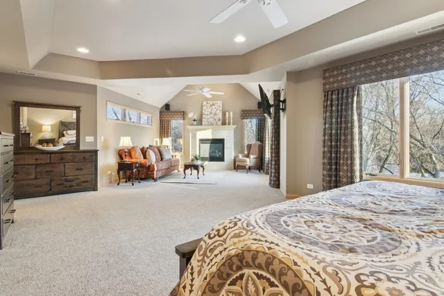 $945,000 | 39716 Orchard Bluff Lane, Wadsworth, IL 60083