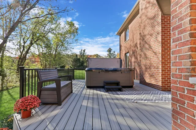 $945,000 | 39716 Orchard Bluff Lane, Wadsworth, IL 60083