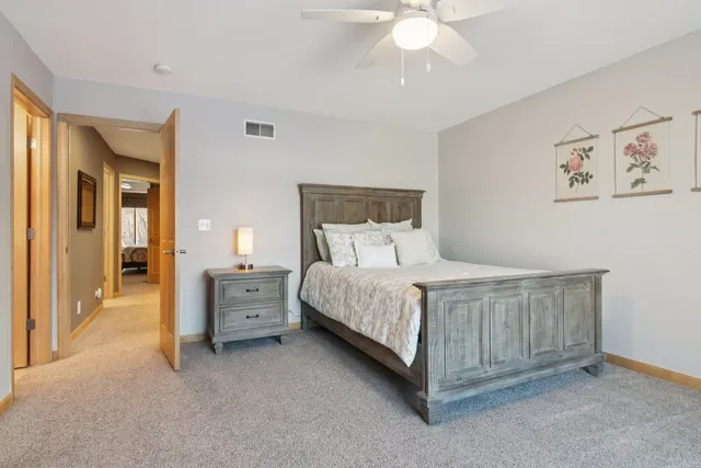 $945,000 | 39716 Orchard Bluff Lane, Wadsworth, IL 60083