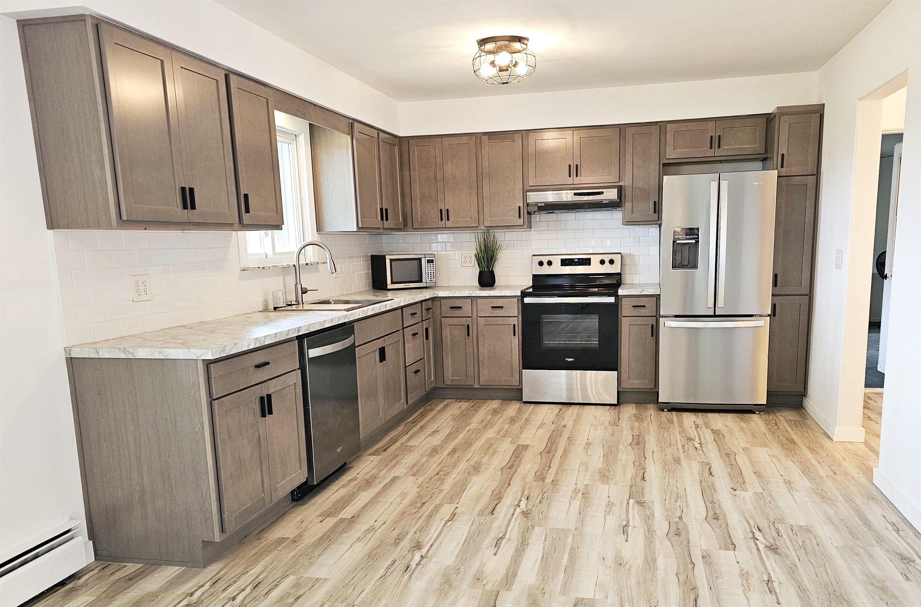 2451 Wheeler Road Bay City, MI 48706 - Photo 2 of 28 Gallery Image 2
