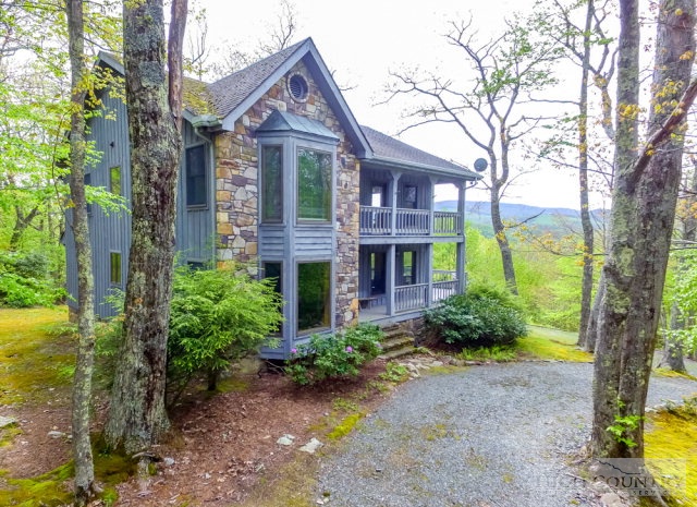 990 Chestnut Mountain Road Banner Elk, NC 28604 - Photo 1 of 37 Gallery Image 1