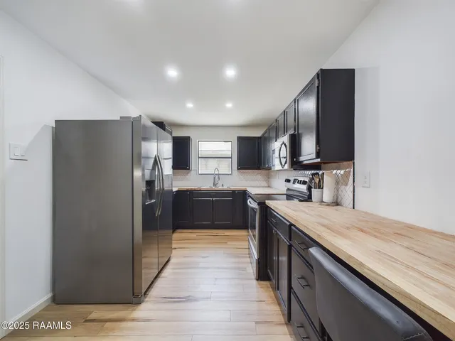 $2,100 | 100 Teal Lane, Unit 46, Lafayette, LA 70507