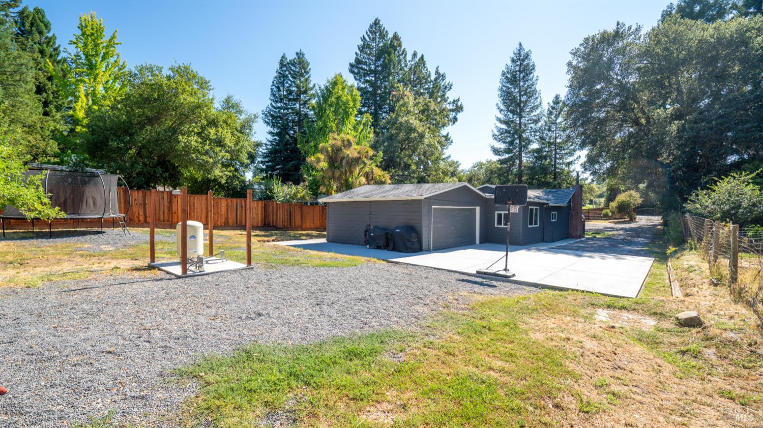 1550 Laguna Road Santa Rosa, CA 95401 - Photo 15 of 35