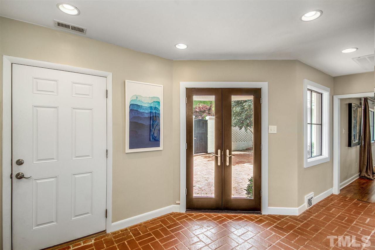 3753 Blue Ridge Road Raleigh, NC 27612 - Photo 7 of 30 Gallery Image 7