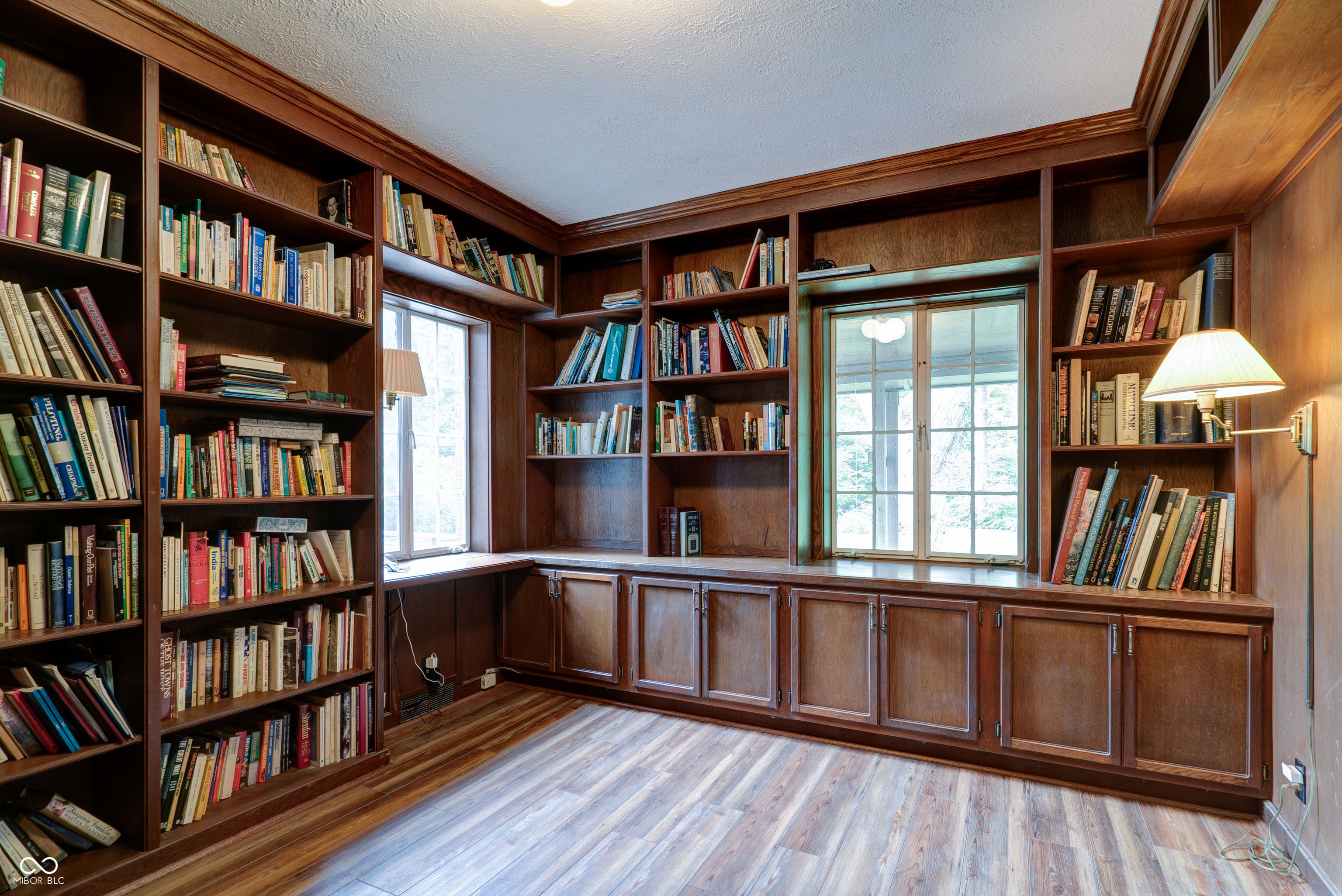 6330 Braewick Road Indianapolis, IN 46226 - Photo 21 of 45 Gallery Image 21