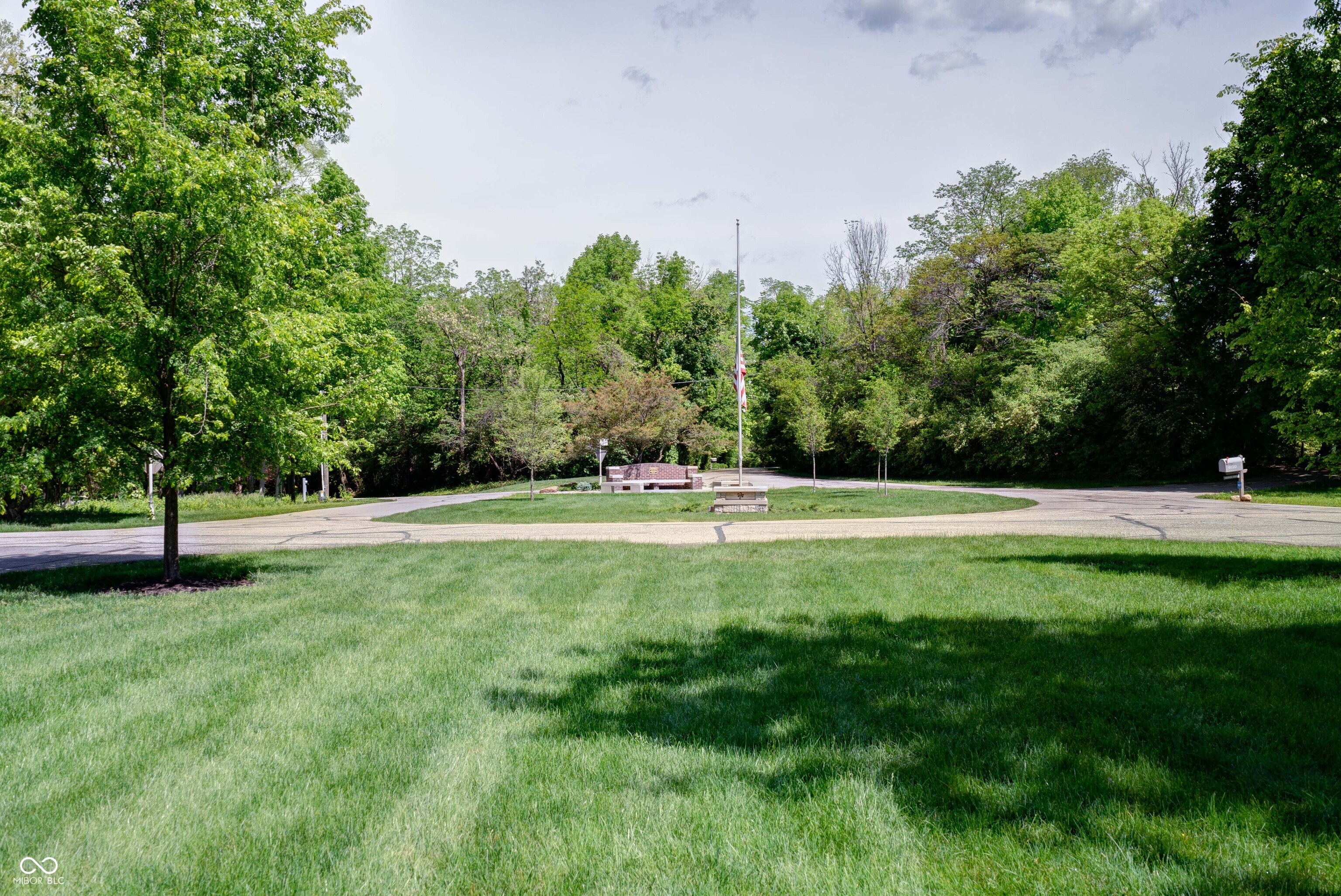 6330 Braewick Road Indianapolis, IN 46226 - Photo 41 of 45 Gallery Image 41