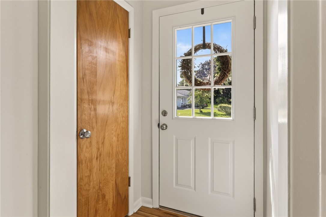 37 Ridge Port Circle Irondequoit, NY 14617 - Photo 2 of 41 Welcome Home. NEW floor in foyer