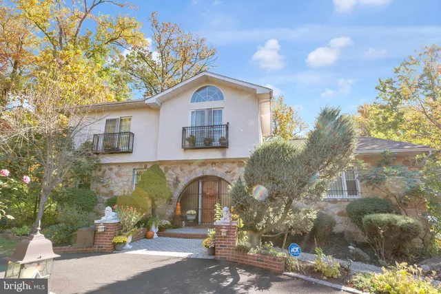 $824,500 | 4387 Bensalem Boulevard, Bensalem, PA 19020