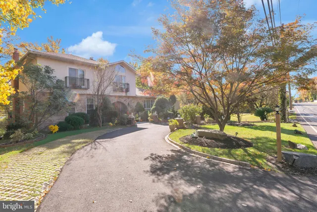 $824,500 | 4387 Bensalem Boulevard, Bensalem, PA 19020