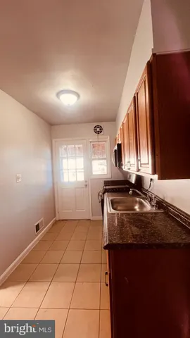 $1,700 | 4413 Fenor Road, Halethorpe, MD 21227