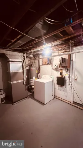 $1,700 | 4413 Fenor Road, Halethorpe, MD 21227