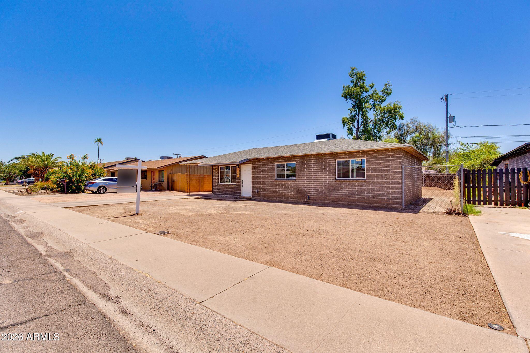 1131 West Romo Jones Street Tempe, AZ 85281 - Photo 3 of 26 03-Romo Jones