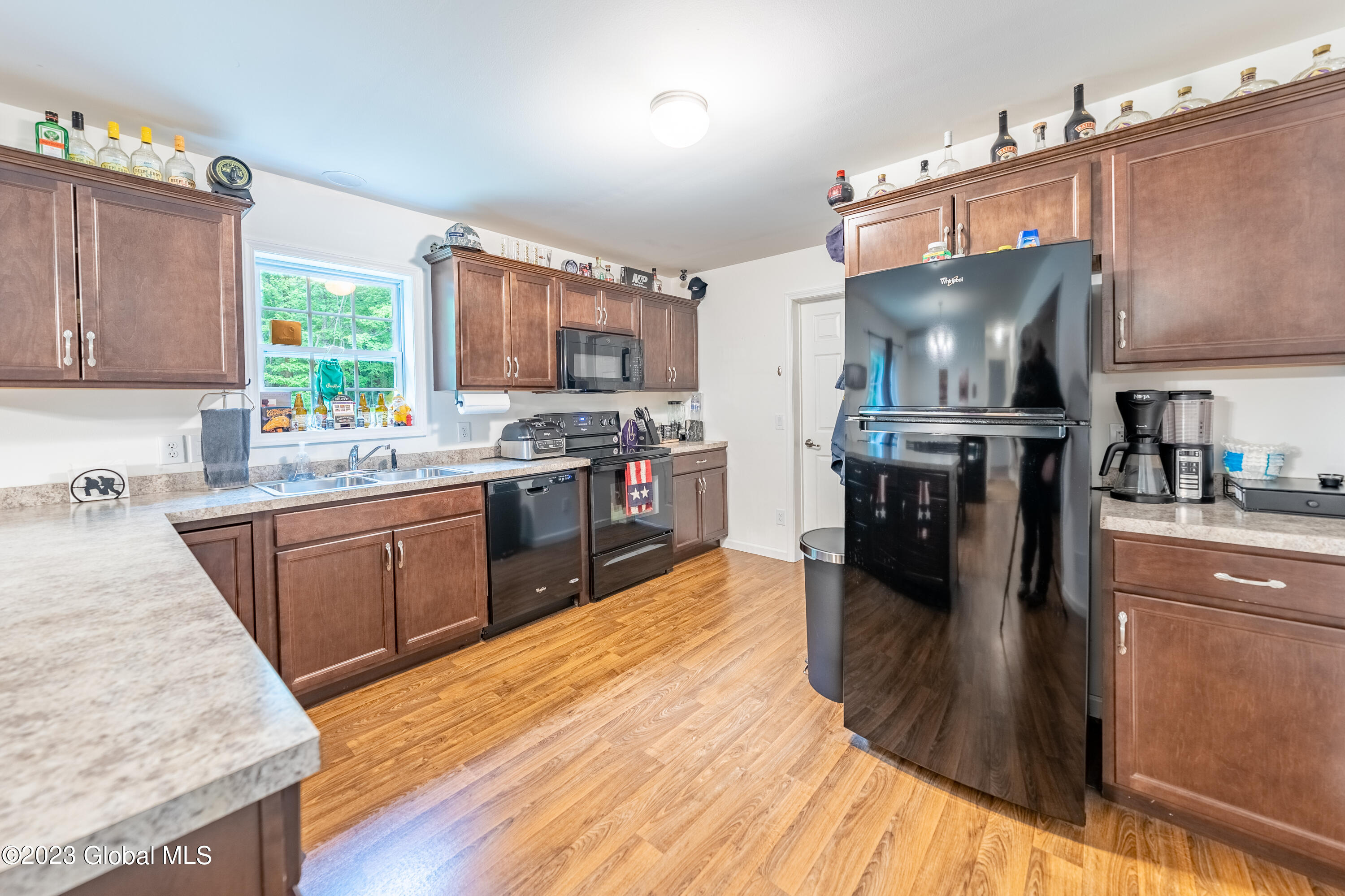 182 Foster Road Grafton, NY 12052 - Photo 9 of 26 DSC07874-HDR