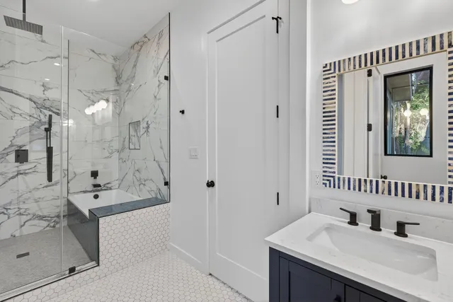 $4,200 | 308 Mountain View, Sunrise Beach, TX 78643